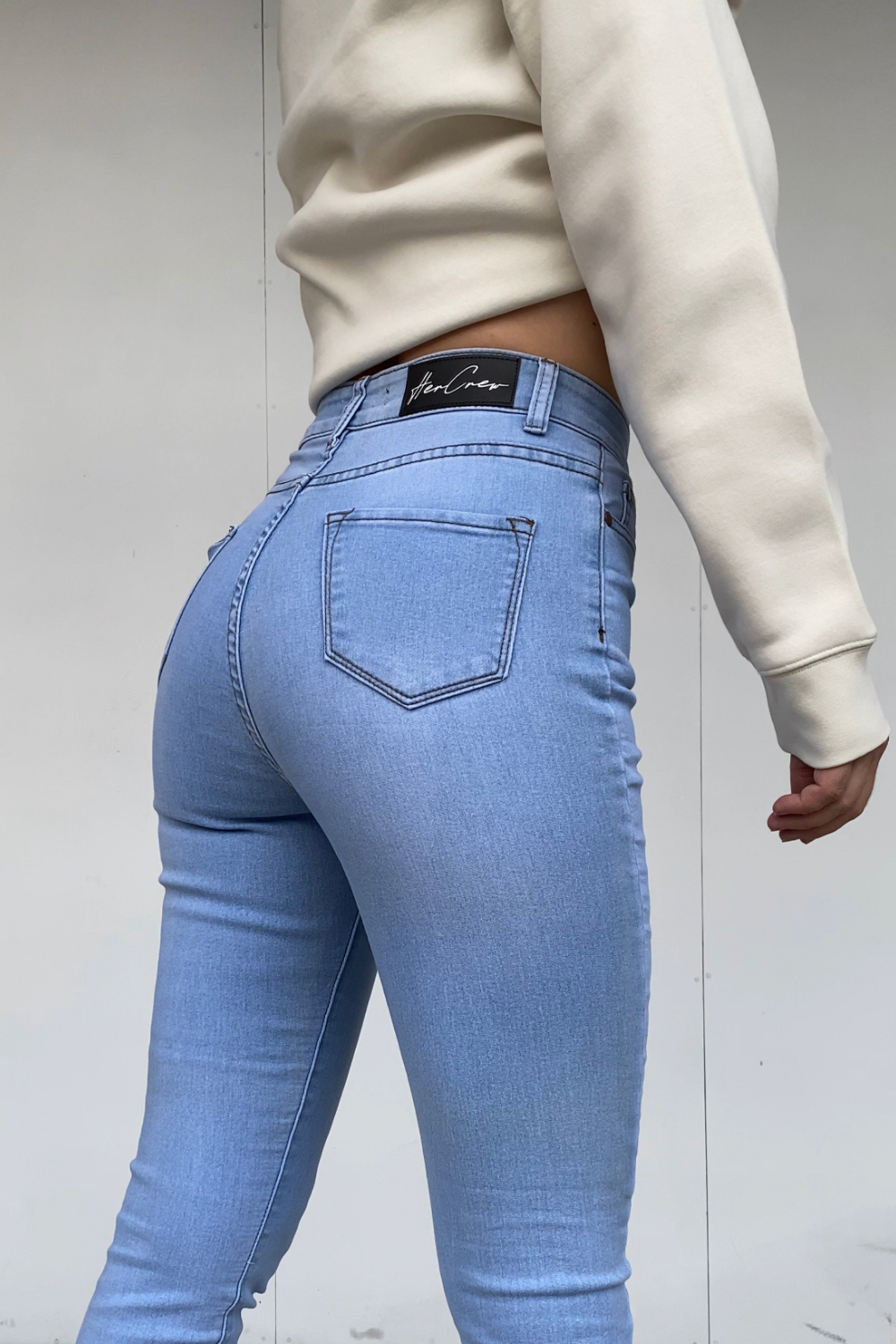 Light Wash High Waisted Jeans - Her Crew